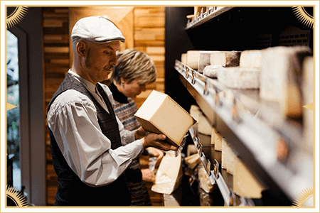 Renaud Baudart-Lhéritier à la Fromagerie de Sarzeau